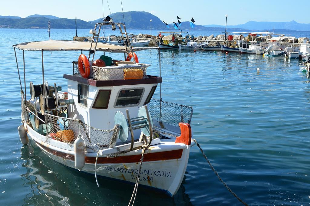 Ampelaki Studios Μπούκαρι Εξωτερικό φωτογραφία